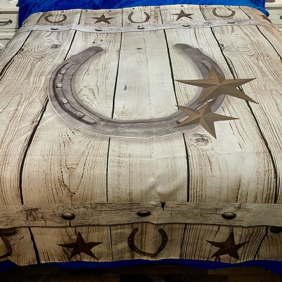 Rustic Horseshoe Shower Curtain - Picture 3 of 7